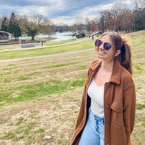 Meet your Posher, Ali